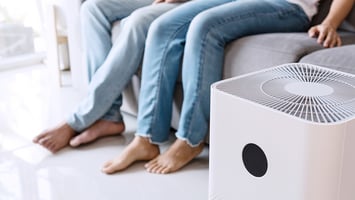 空気清浄機の電気代は高い？24時間つけっぱなしでも大丈夫？節約方法も解説
