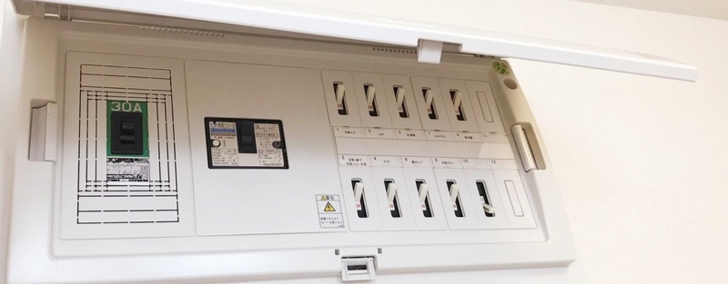 アンペアとは？基礎知識と適切な契約数、電気代の節約方法をわかりやすく解説！