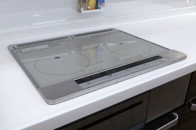 IHコンロ（IHクッキングヒーター）の電気代はいくら？