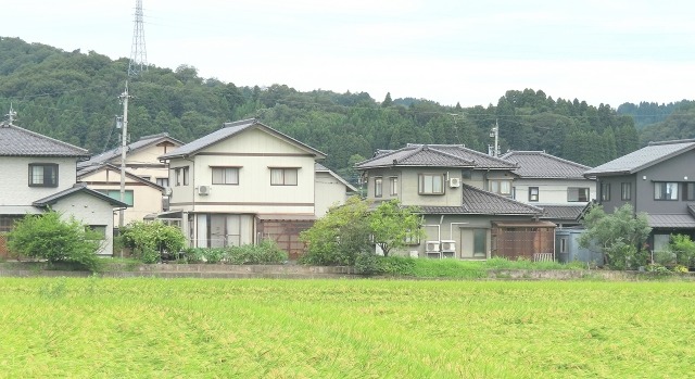 地域別の電気代平均は北陸がもっとも高く九州がもっとも安い傾向にある