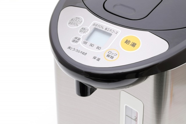 電気ポットにはVE式とマイコン電気ポットの2種類がある