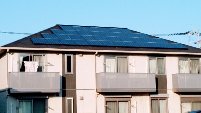 電力量料金単価が安い電力会社に乗り換えると手間なく電気代を抑えられる