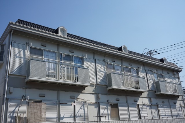 【住居別】戸建と集合住宅では一人暮らしの電気使用量に約1.5倍の差がある