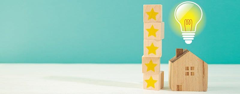 【2025年最新】1kWhあたりの電気代はいくら？電気代の計算方法や節約術まで徹底解説！