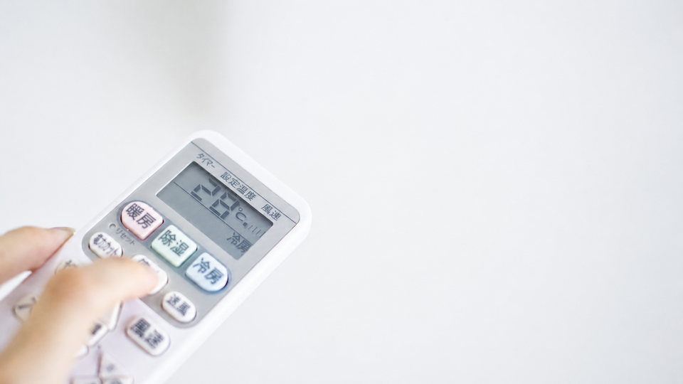 エアコン28°Cの電気代はいくら？1時間・1日・1か月の目安と節約方法をわかりやすく解説！