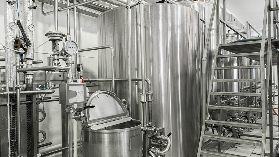 【最新】食品工場の節電・電気代削減方法をわかりやすく解説！最も電気代を安くする方法も紹介